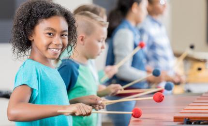 children playing musical intruments